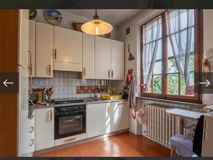 Immagine 7 di Villa in vendita  a San Giuliano Terme