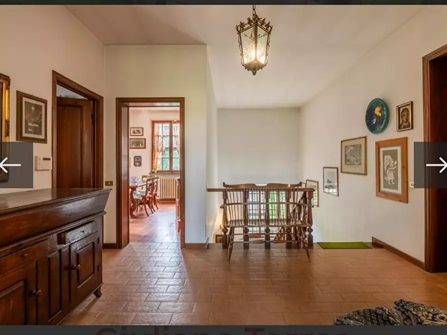 Immagine 4 di Villa in vendita  a San Giuliano Terme