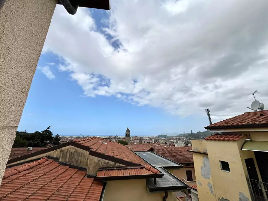 Immagine 25 di Terratetto in vendita  a Massa