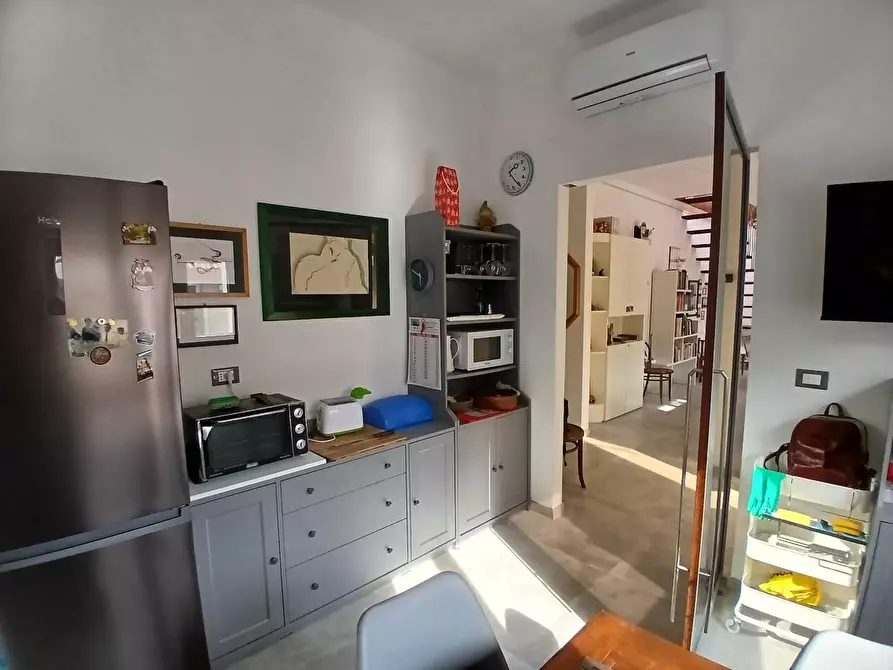 Immagine 19 di Villa in vendita  a Livorno