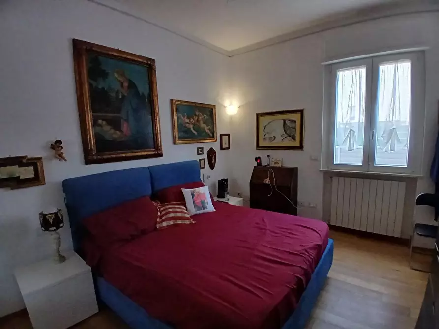 Immagine 31 di Villa in vendita  a Livorno