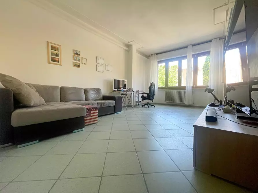 Immagine 1 di Appartamento in vendita  a Poggibonsi