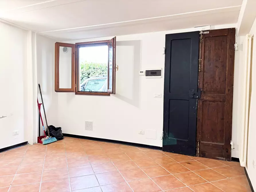 Immagine 6 di Rustico / casale in vendita  a Empoli