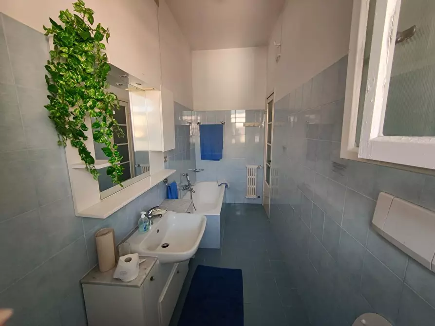 Immagine 25 di Mansarda in vendita  a Chiavari