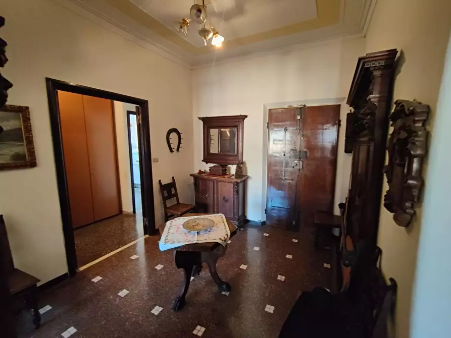 Immagine 11 di Mansarda in vendita  a Chiavari