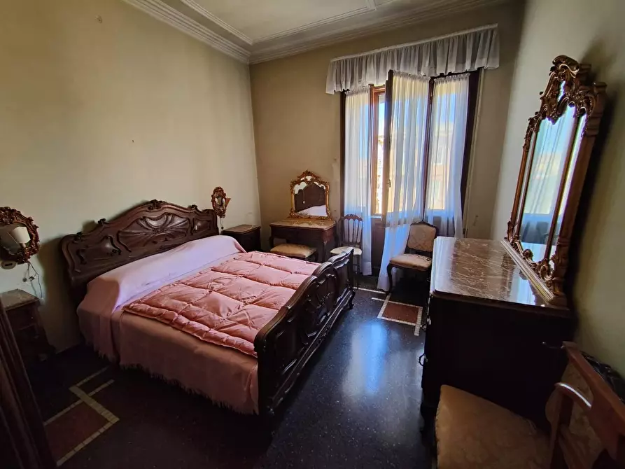 Immagine 31 di Mansarda in vendita  a Chiavari