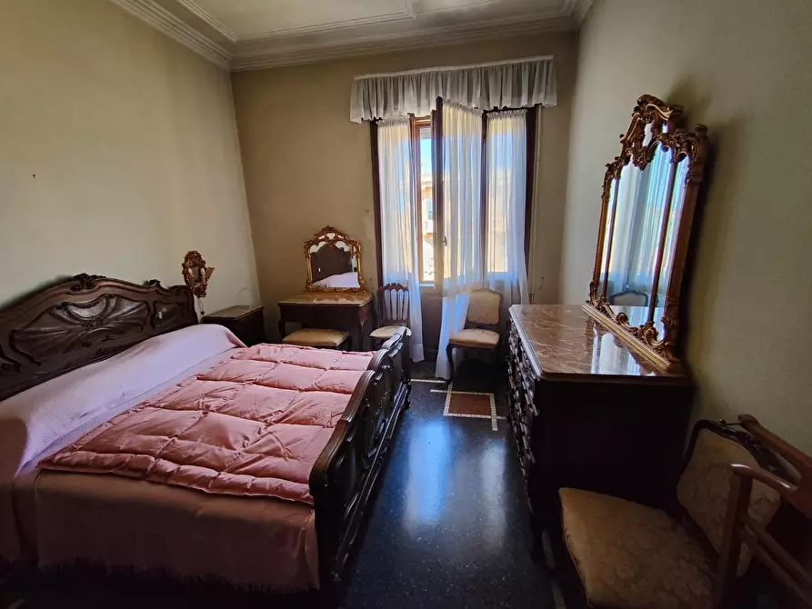 Immagine 33 di Mansarda in vendita  a Chiavari