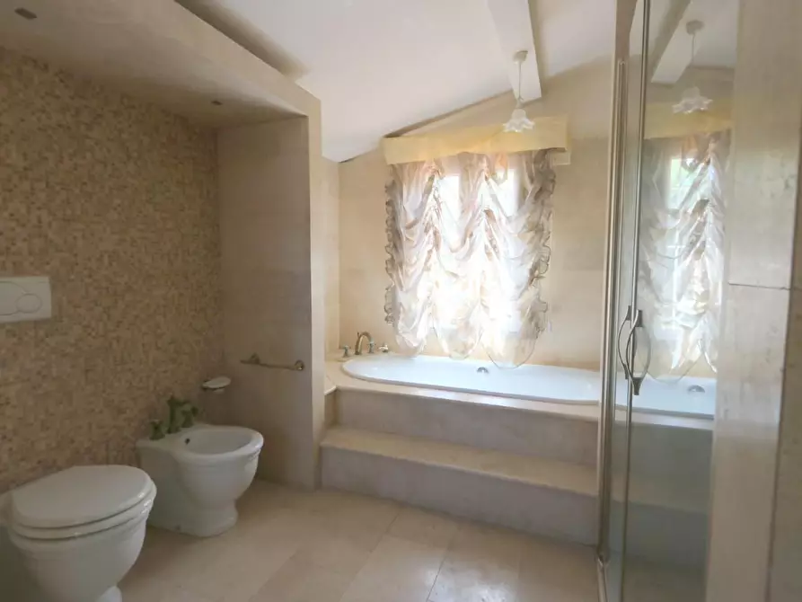 Immagine 24 di Appartamento in vendita  a Cascina