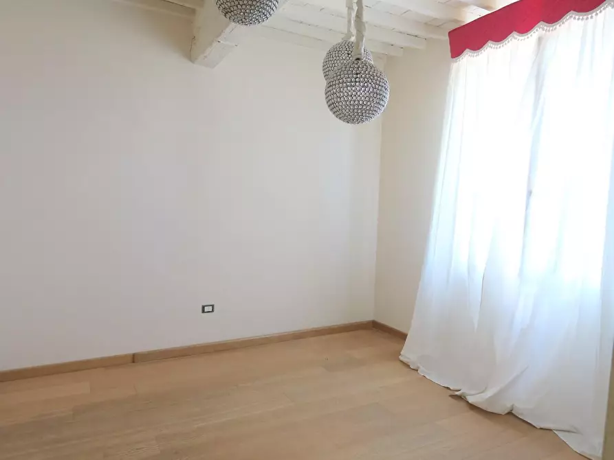 Immagine 16 di Appartamento in vendita  a Cascina