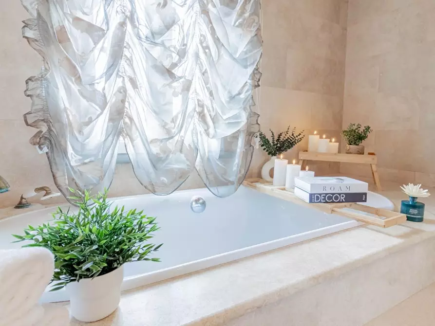 Immagine 24 di Appartamento in vendita  a Cascina