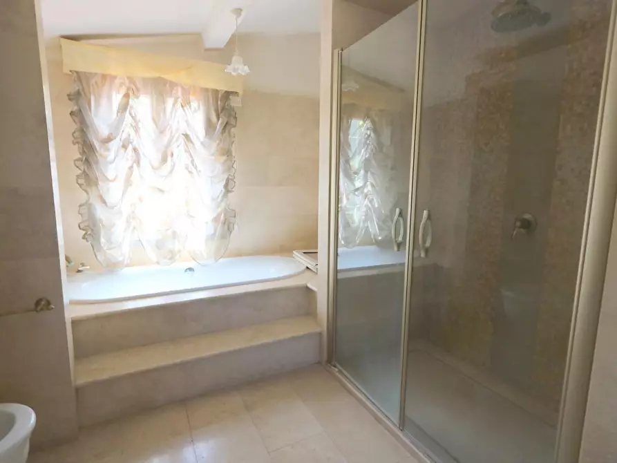 Immagine 27 di Appartamento in vendita  a Cascina