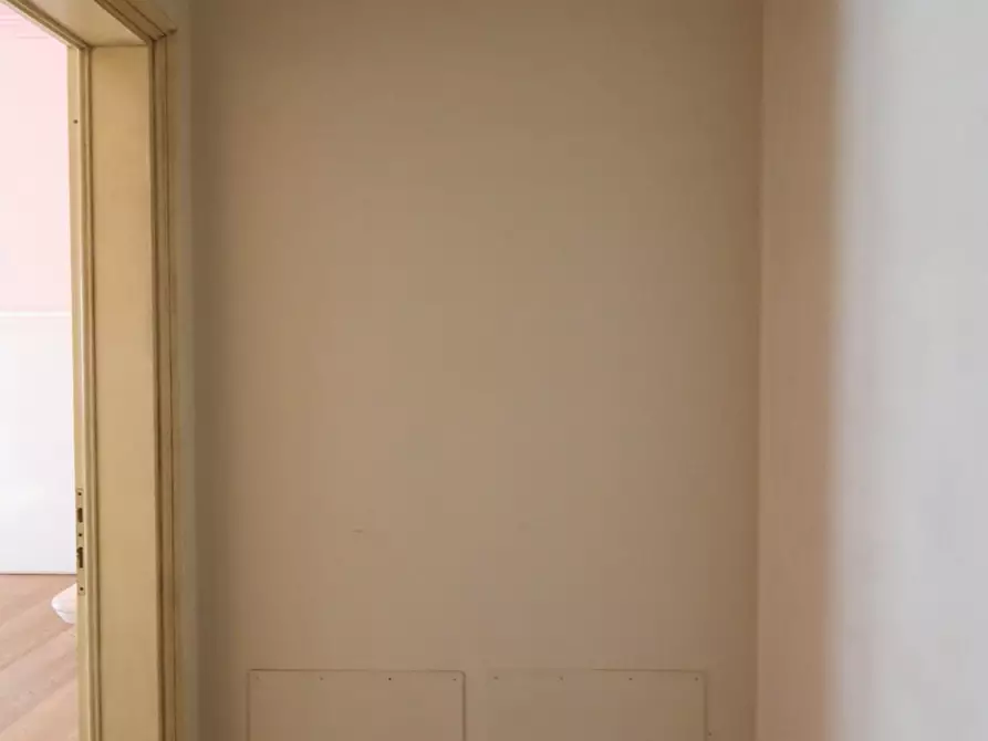 Immagine 6 di Appartamento in vendita  a Cascina