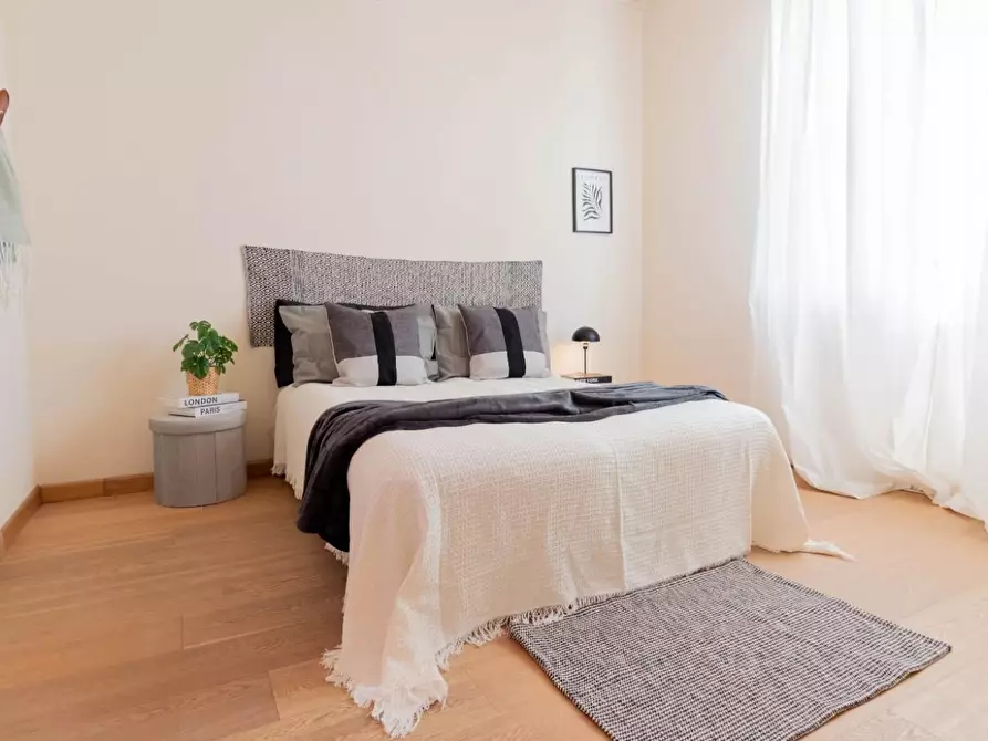 Immagine 33 di Appartamento in vendita  a Cascina