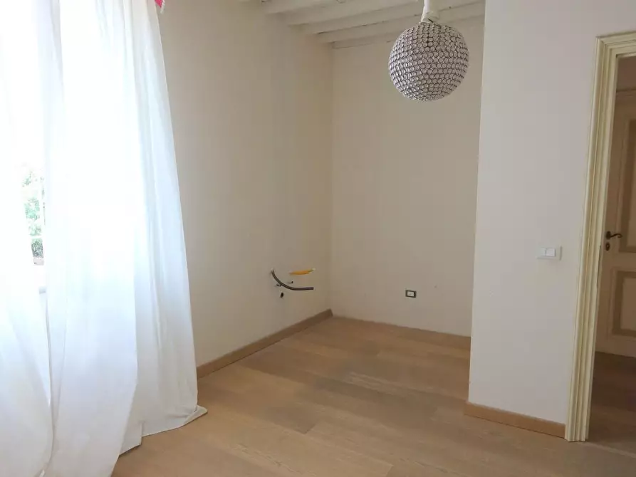 Immagine 17 di Appartamento in vendita  a Cascina