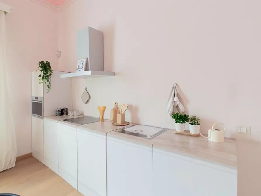 Immagine 6 di Appartamento in vendita  a Cascina