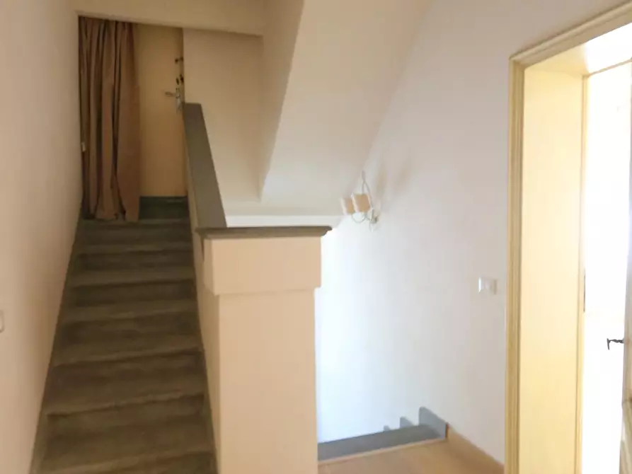 Immagine 5 di Appartamento in vendita  a Cascina