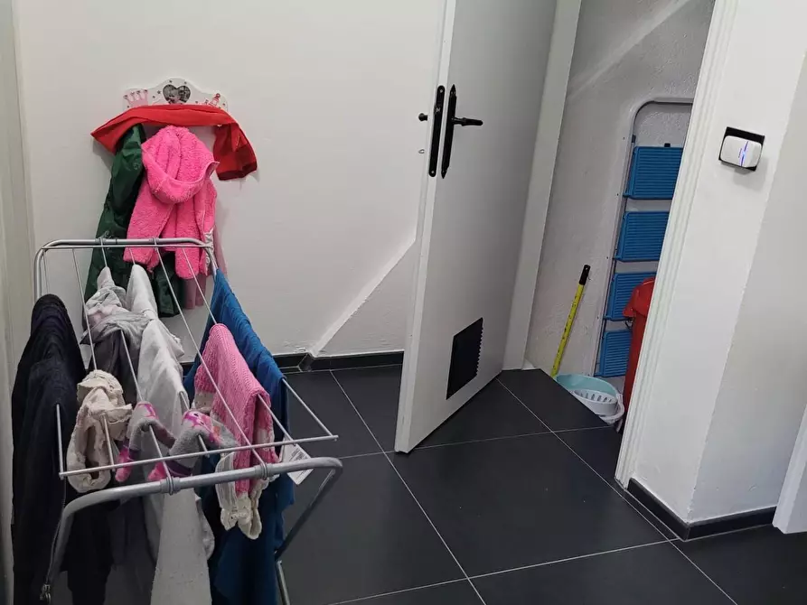 Immagine 11 di Appartamento in vendita  a Empoli