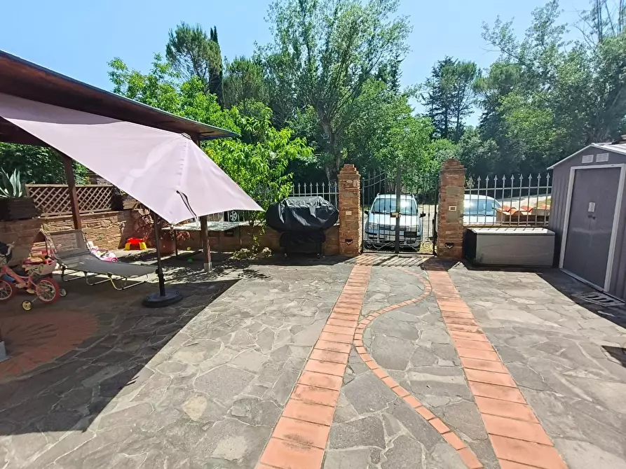 Immagine 16 di Appartamento in vendita  a Empoli