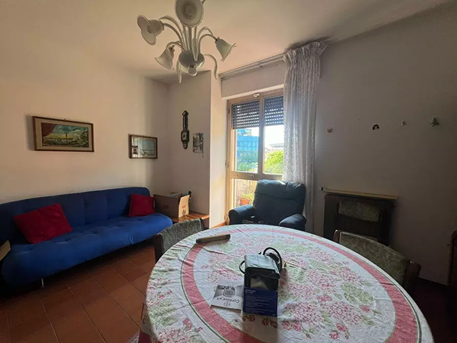 Immagine 5 di Appartamento in vendita  a Viareggio