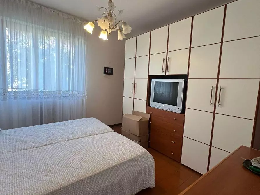 Immagine 10 di Appartamento in vendita  a Viareggio