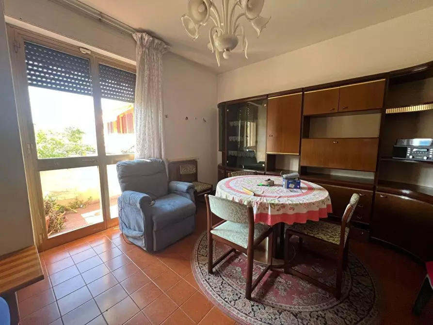 Immagine 1 di Appartamento in vendita  a Viareggio