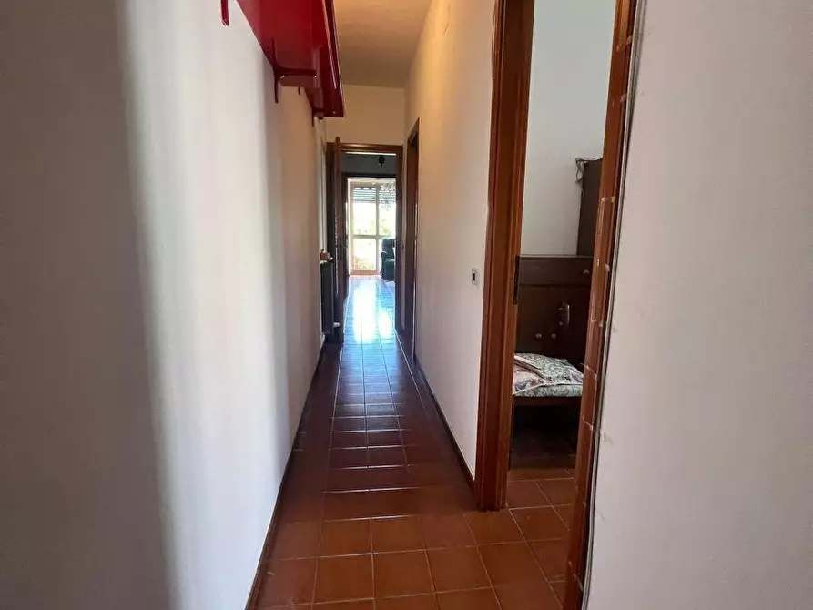 Immagine 2 di Appartamento in vendita  a Viareggio