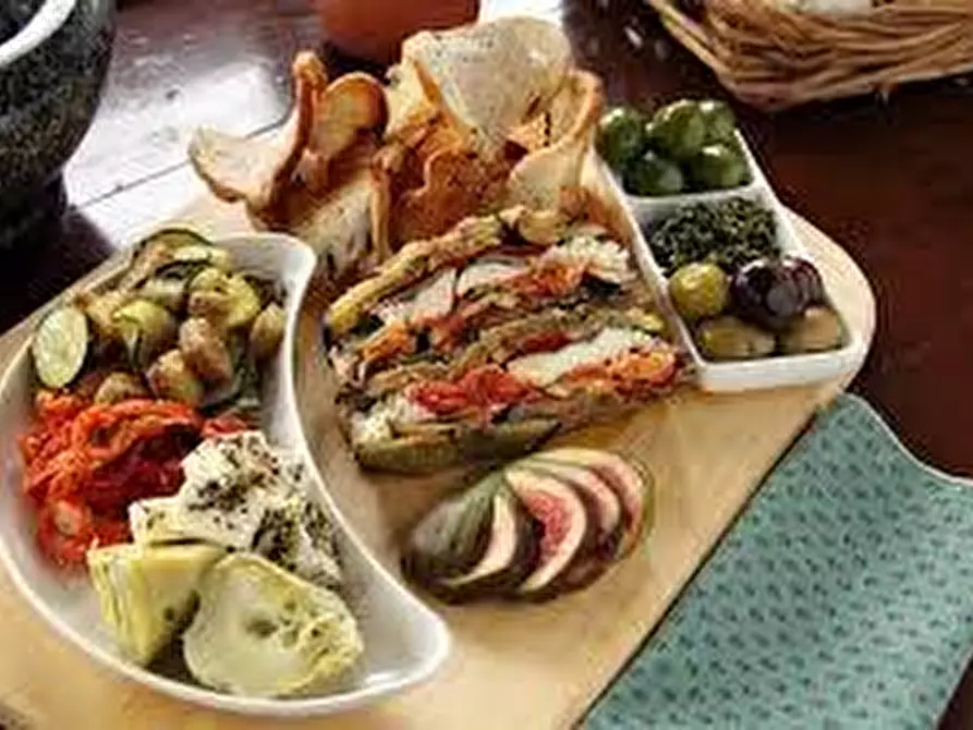 Immagine 6 di Bar / Ristorante in vendita  a Livorno