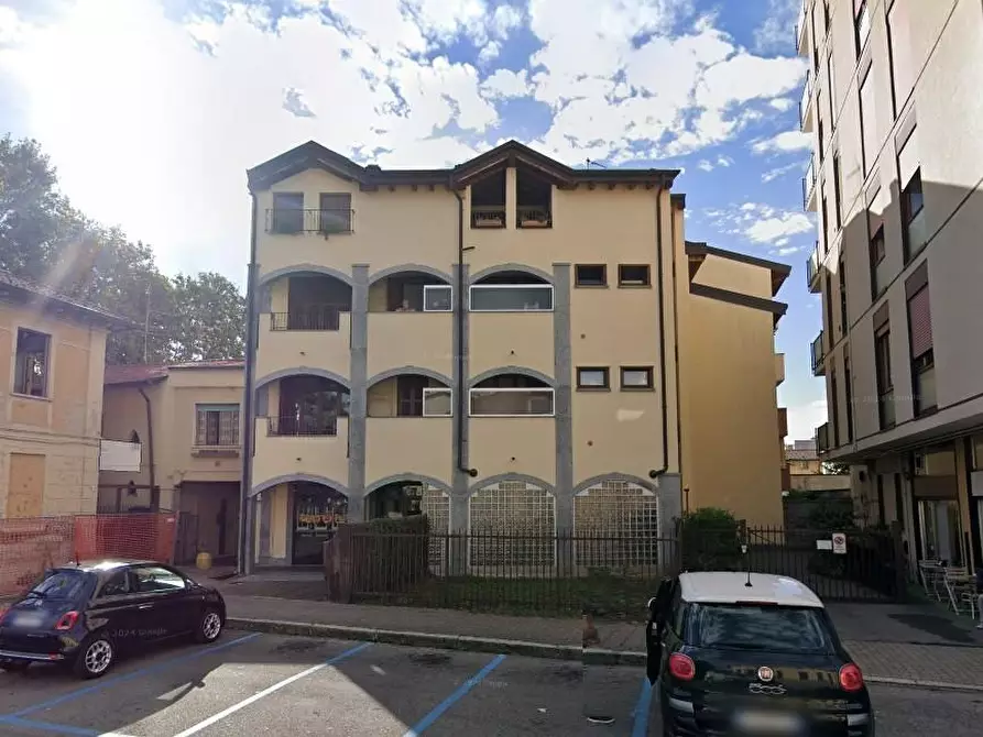 negozio in vendita a Lissone