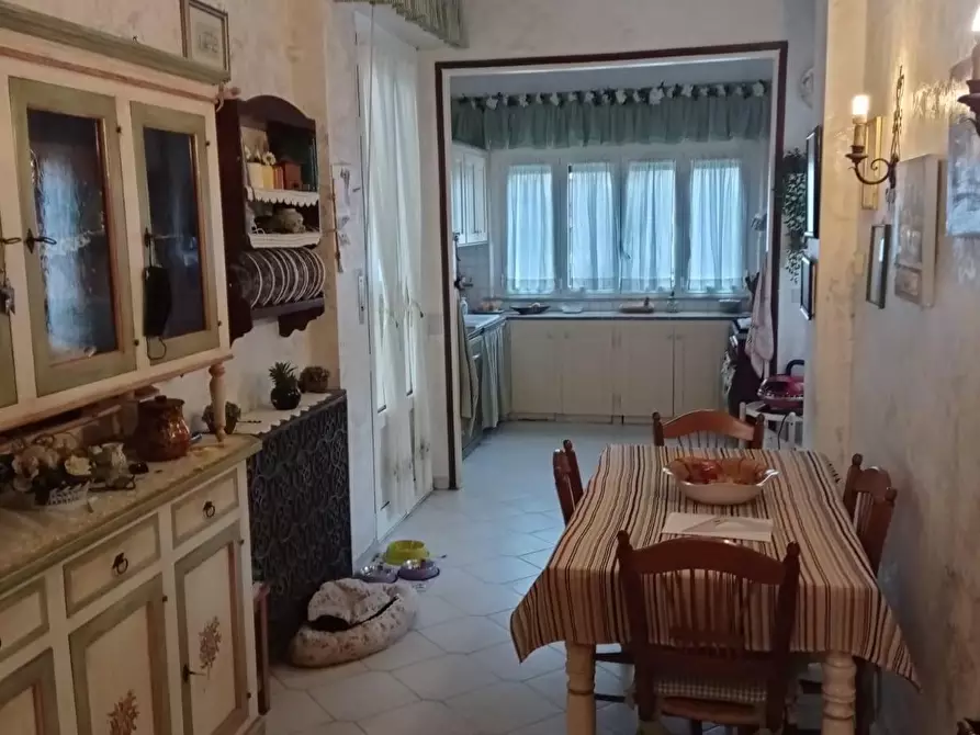 Immagine 15 di Appartamento in vendita  a Pisa