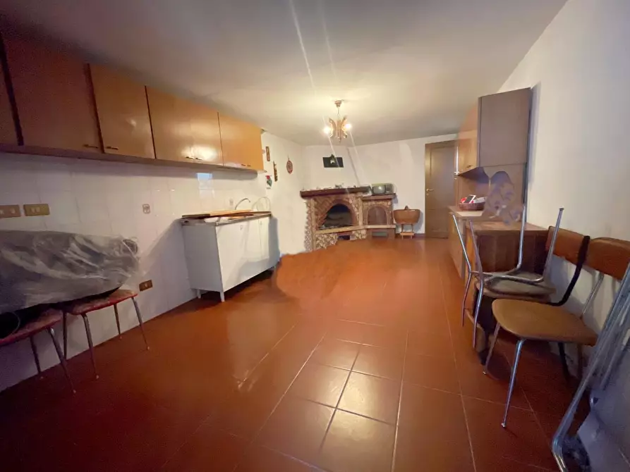 Immagine 13 di Casa quadrifamiliare in vendita  a Poggibonsi