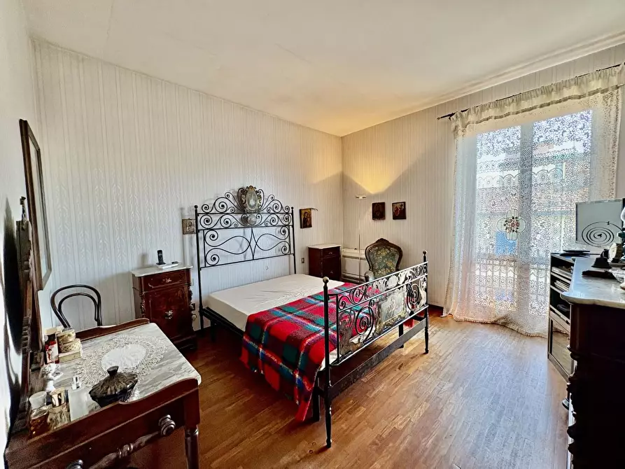 Immagine 17 di Villa in vendita  a Castelfiorentino