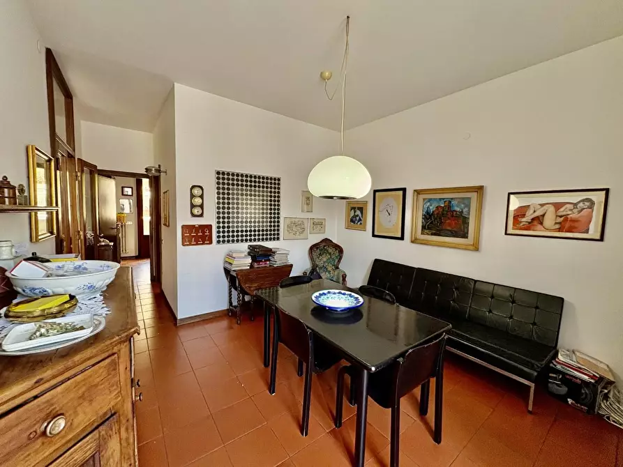 Immagine 9 di Villa in vendita  a Castelfiorentino