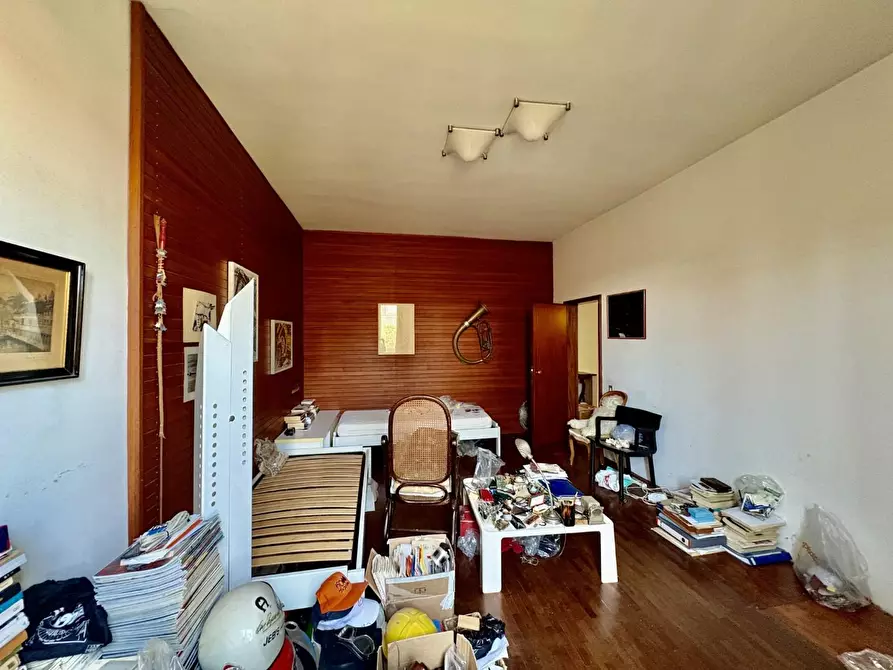 Immagine 21 di Villa in vendita  a Castelfiorentino