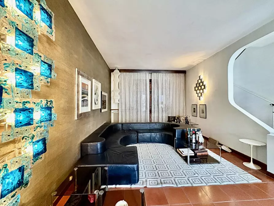 Immagine 5 di Villa in vendita  a Castelfiorentino