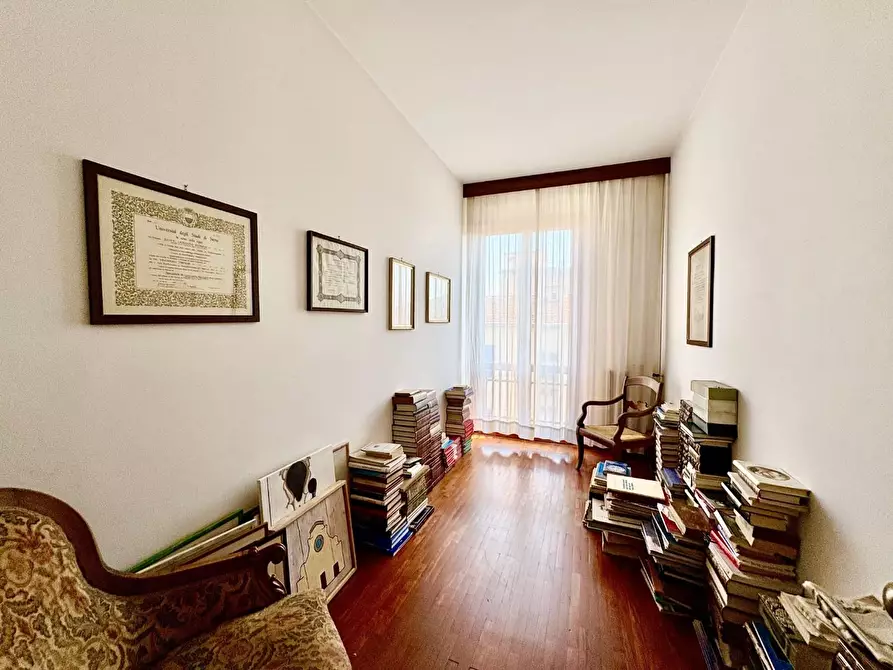 Immagine 23 di Villa in vendita  a Castelfiorentino