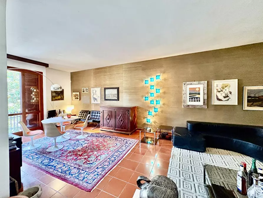 Immagine 1 di Villa in vendita  a Castelfiorentino