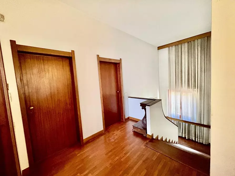 Immagine 30 di Villa in vendita  a Castelfiorentino