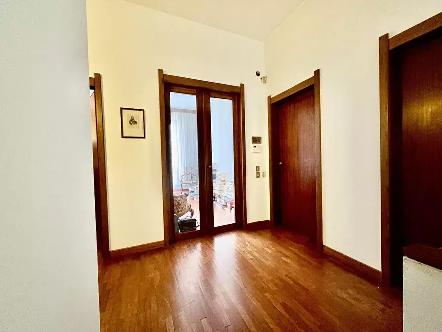 Immagine 31 di Villa in vendita  a Castelfiorentino
