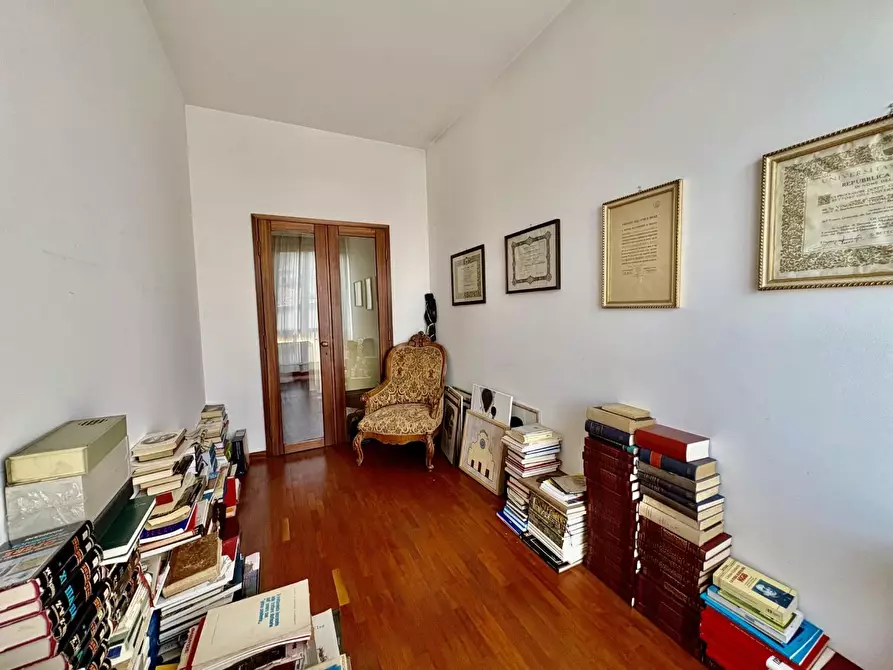 Immagine 24 di Villa in vendita  a Castelfiorentino