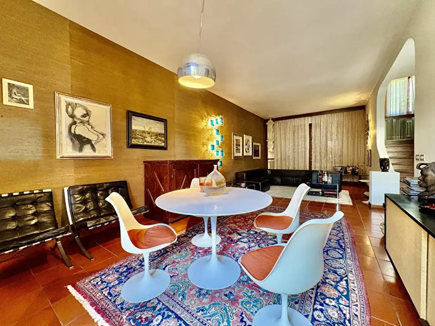 Immagine 3 di Villa in vendita  a Castelfiorentino