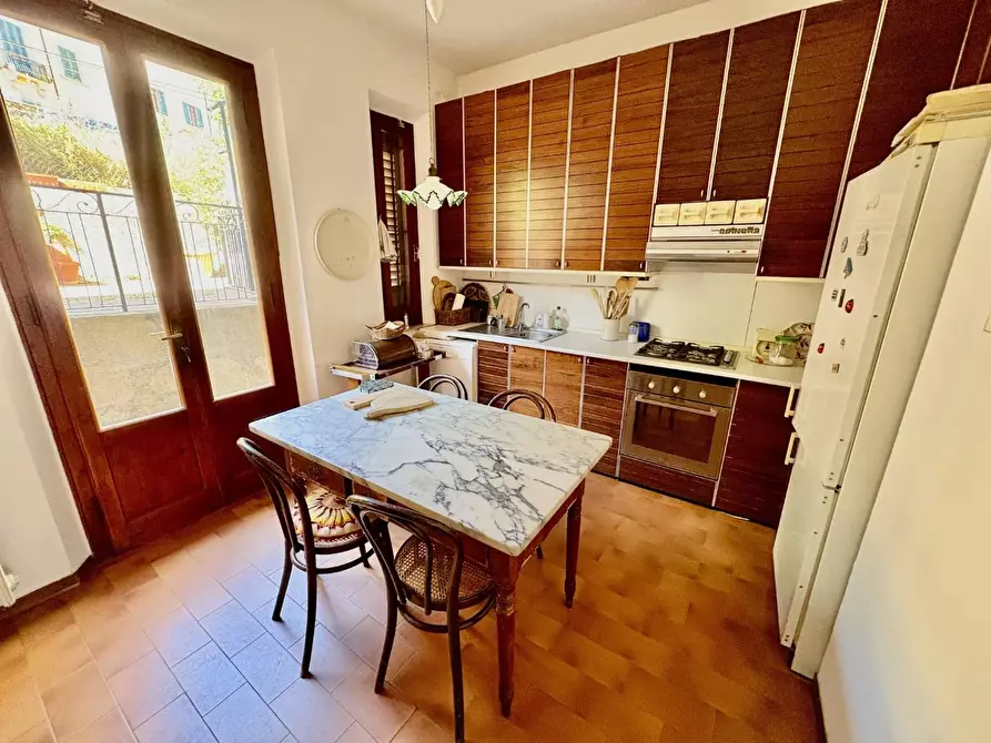 Immagine 13 di Villa in vendita  a Castelfiorentino