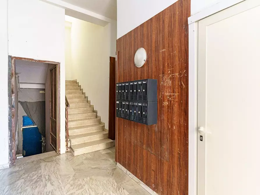 Immagine 37 di Capannone industriale in vendita  a Nicolosi