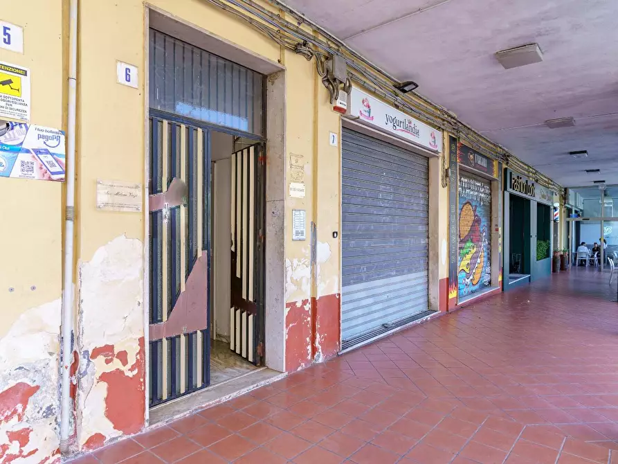 Immagine 39 di Capannone industriale in vendita  a Nicolosi