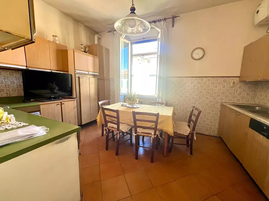 Immagine 6 di Appartamento in vendita  a Pontedera