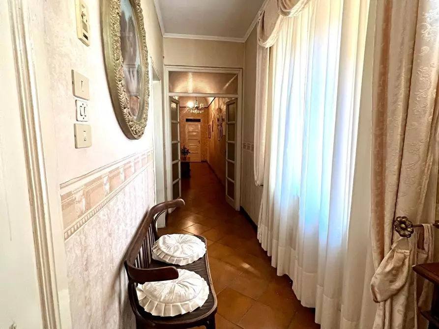 Immagine 22 di Appartamento in vendita  a Pontedera