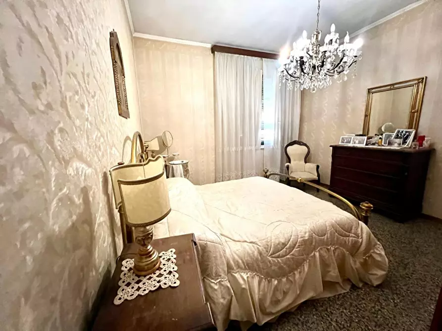 Immagine 20 di Appartamento in vendita  a Pontedera