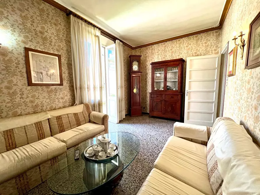 Immagine 15 di Appartamento in vendita  a Pontedera