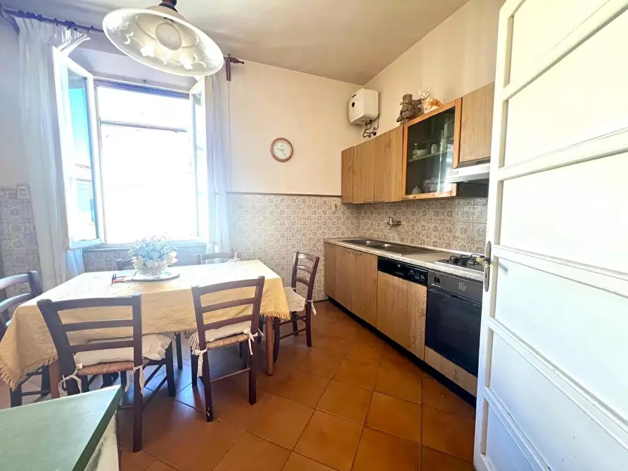 Immagine 5 di Appartamento in vendita  a Pontedera