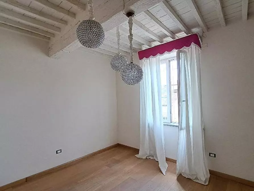 Immagine 32 di Appartamento in vendita  a Cascina