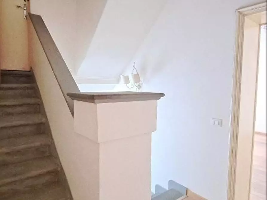 Immagine 6 di Appartamento in vendita  a Cascina